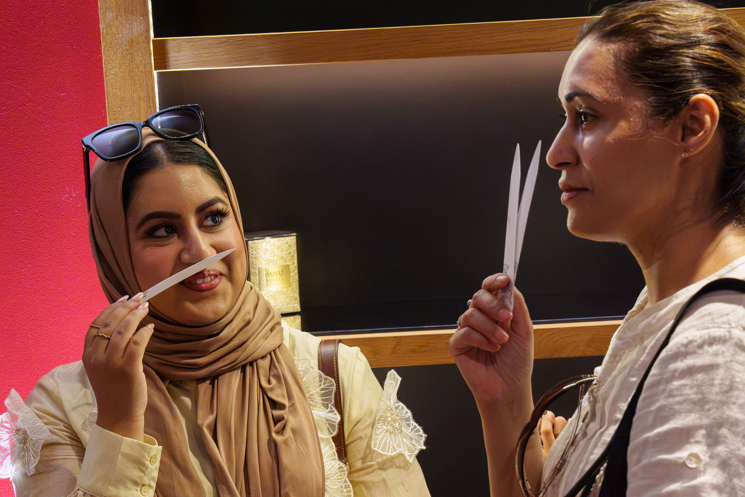 Dahab Absolu Unveiled at JOVOY London
